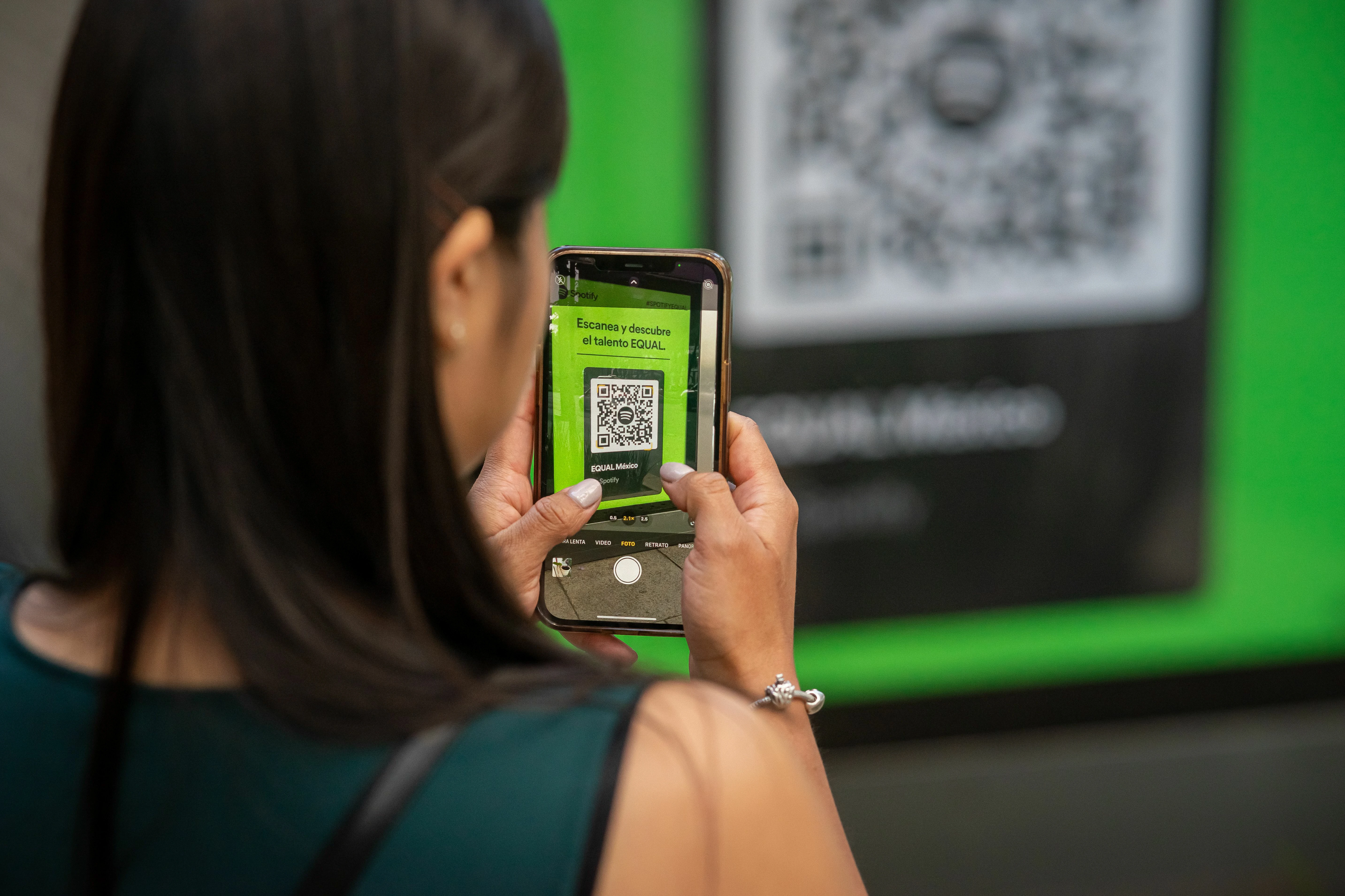 Qr Code Sign Distance for What Is a QR Code? How QR Codes Work and What They Do
